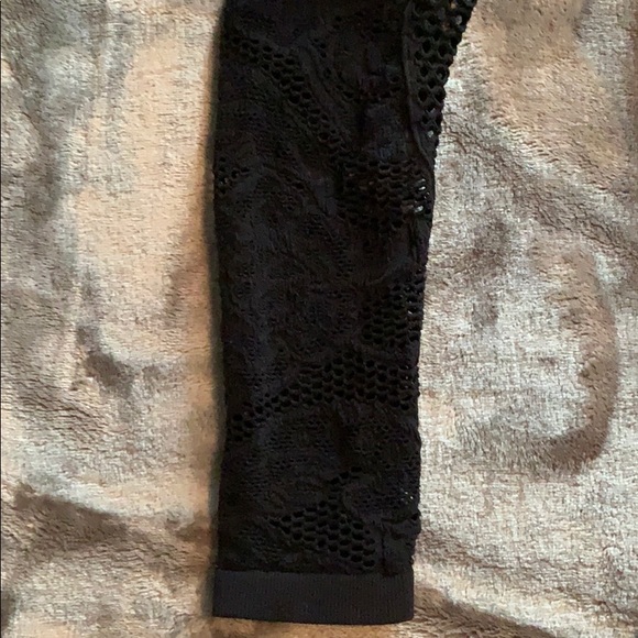 Bebe lace, fitted, long-sleeve shirt - Picture 5 of 6